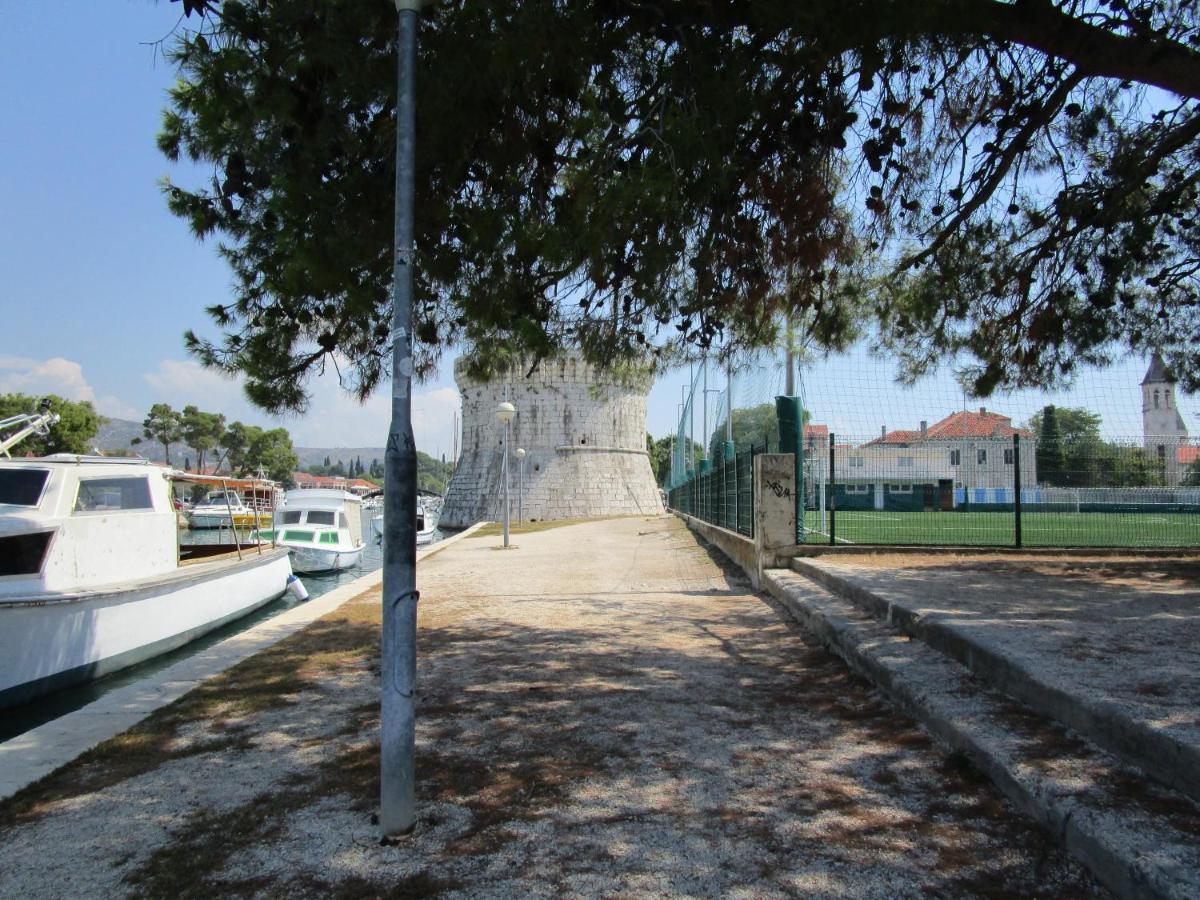 Marko Polo B Old Town Trogir Buitenkant foto